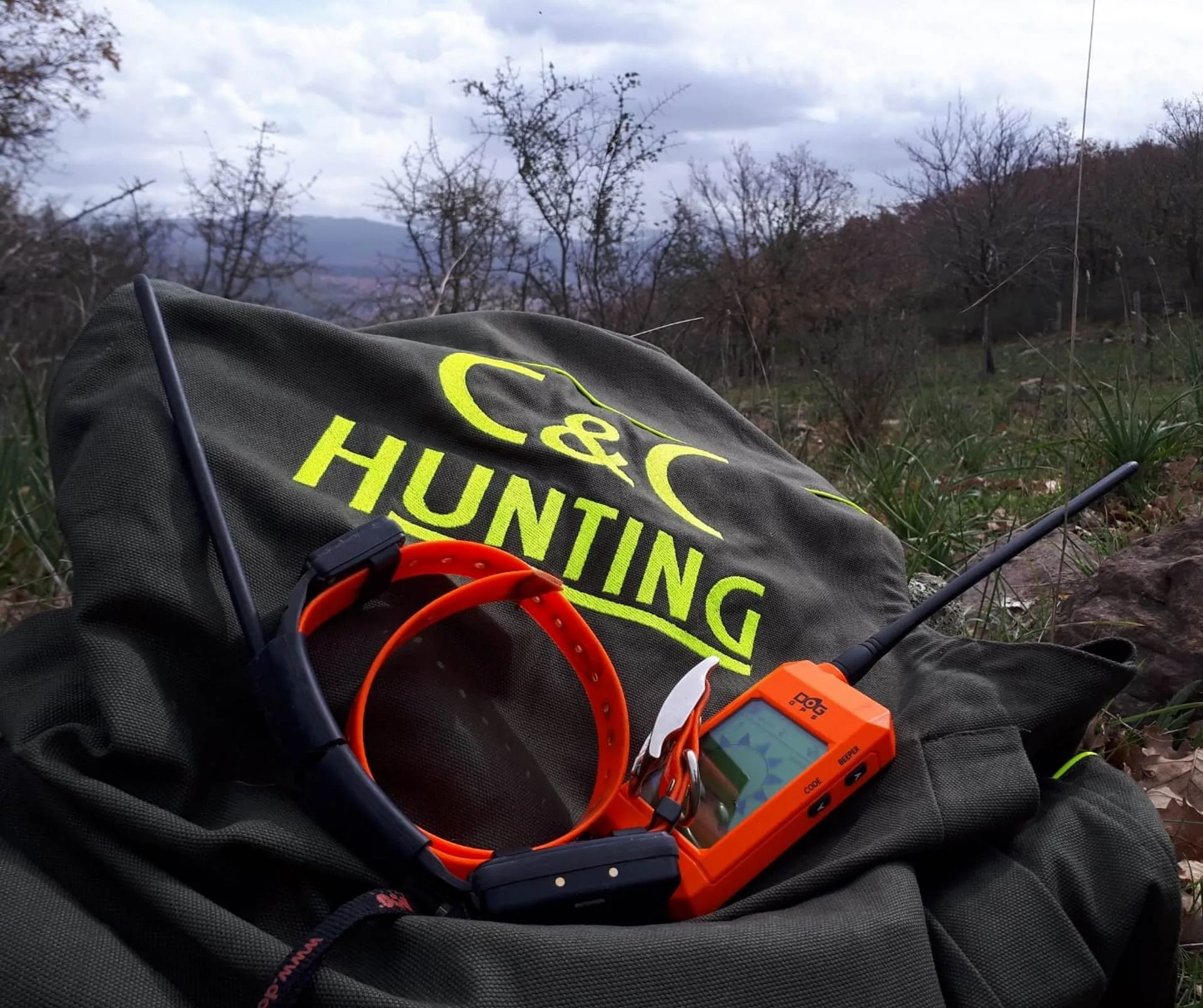 Dogtrace X30 è l'innovativo GPS per la localizzazione di cani da caccia anche offline